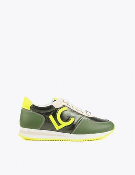 Zapatillas Lola Casademunt logo verde