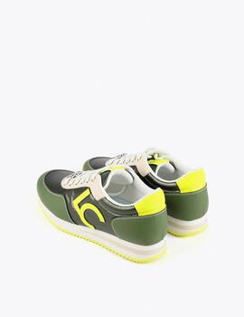 Zapatillas Lola Casademunt logo verde