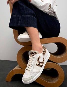 Zapatillas Lola Casademunt animal print