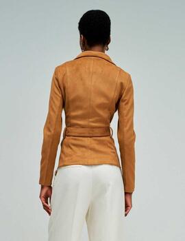 Chaqueta Salsa ante camel